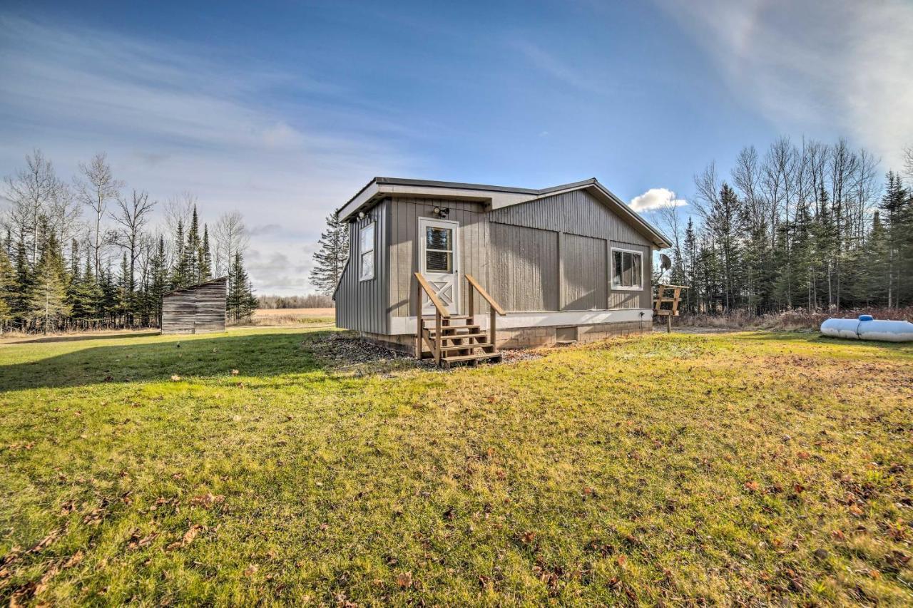 Cornell Home With Fire Pit And Hunting Access! 外观 照片