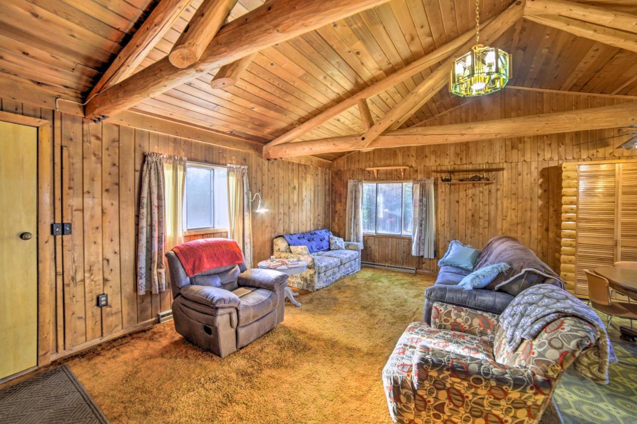 Cornell Home With Fire Pit And Hunting Access! 外观 照片