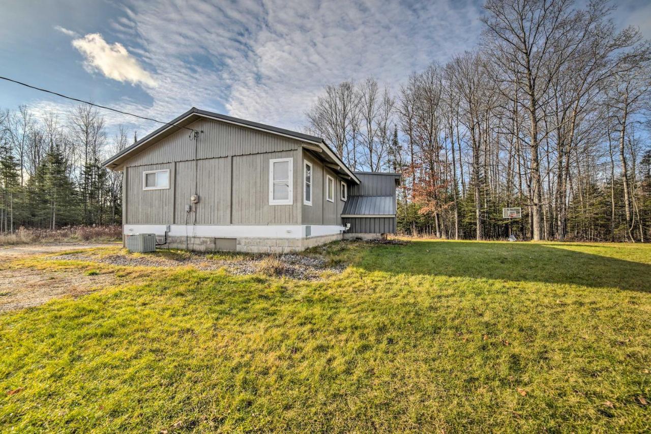 Cornell Home With Fire Pit And Hunting Access! 外观 照片